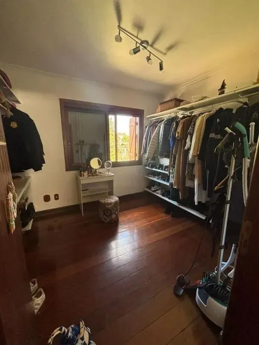 Imagem Residência de Luxo em Condomínio Fechado com 4 Dormitórios, 3 Suítes e Área de Lazer Privativa - São Lucas, Viamão/RS
