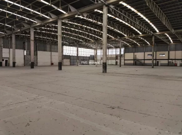Imagem Galpão com 7500m2 em Barueri