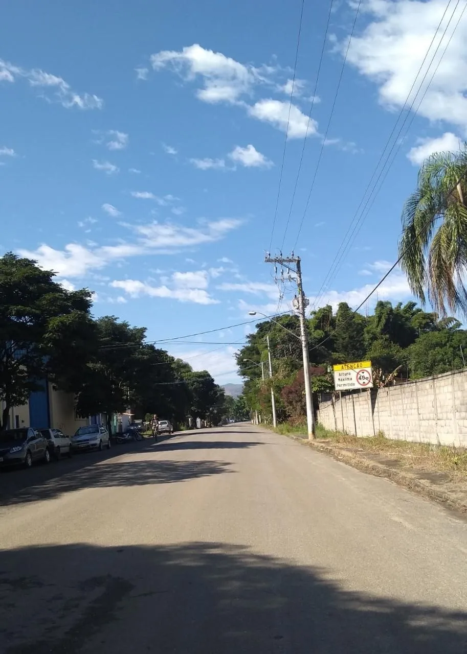 Imagem Terreno à venda 5000M², Jardim Eloyna, Pindamonhangaba - SP