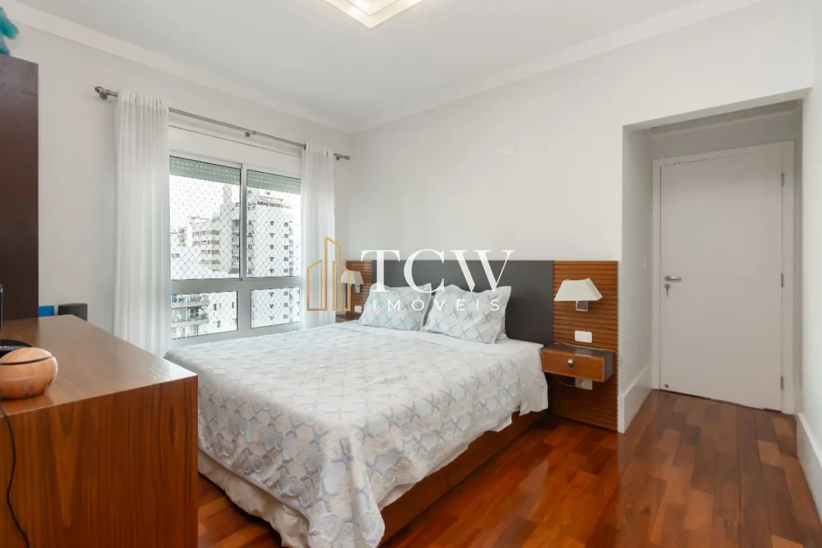 Imagem Apartamento 3 Suítes em Aclimação SP