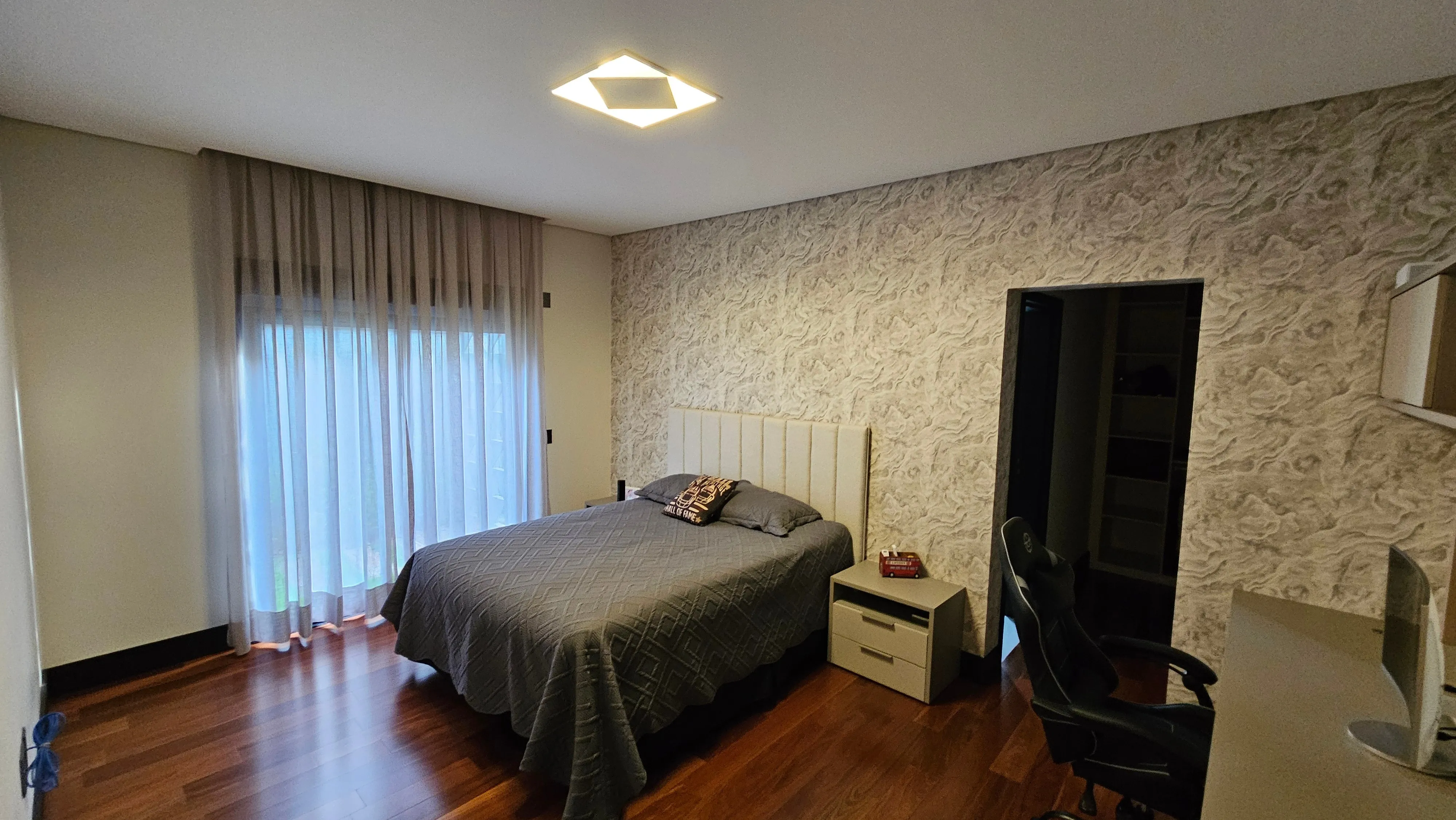 Imagem Linda Casa Térrea no Condomínio Saint Patrick com 440,29m².