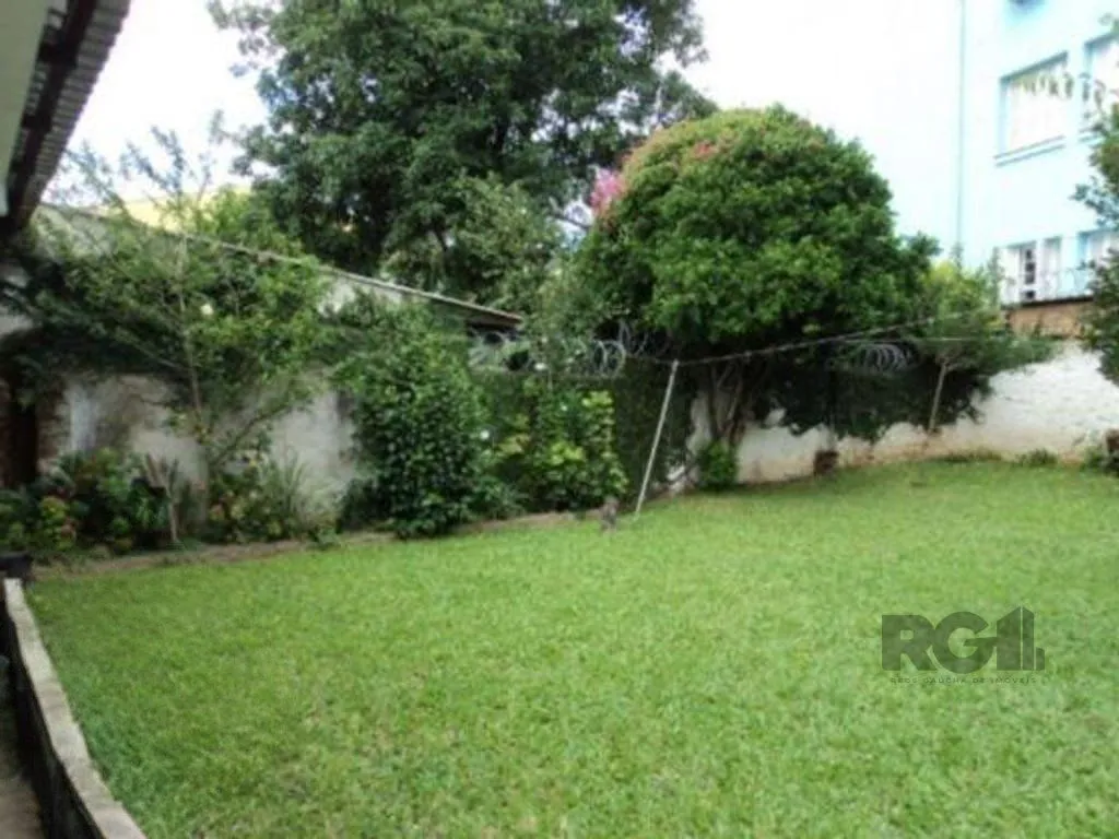 Imagem Casa 2 Dormitório(s) Bairro Glória