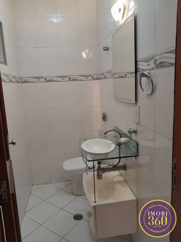 Imagem Sobrado 262m², 3 suítes e 6 vagas para locação - São Paulo