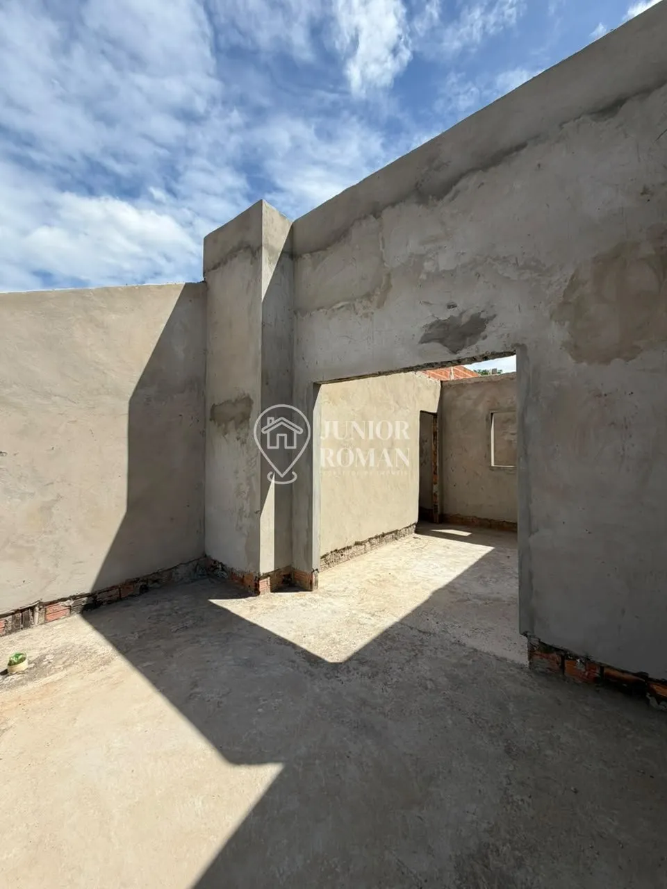 Imagem SOBRADO 3 DORM EM CONSTRUÇÃO - VILA RICA - BARREIRAS/BA