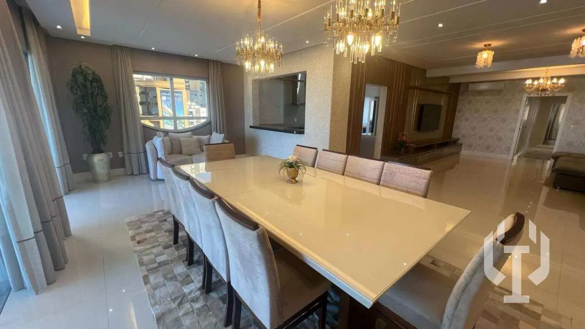 Imagem Apartamento à venda, no EDIFÍCIO MOUNT EVEREST em Itapema, Meia Praia, com 4 quartos, 268,27m2