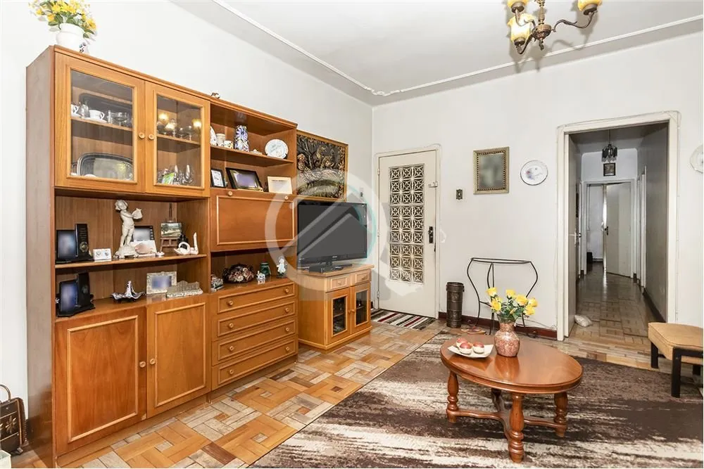 Imagem Este apartamento de 113 m² de área privativa oferece uma residência espaçosa e aconchegante no c...