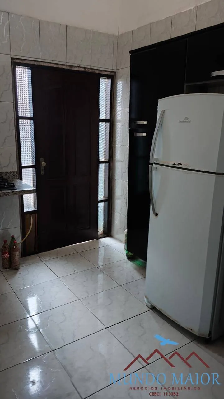 Imagem Assobradada Confortável 230m² em Bairro Simples e Prático!