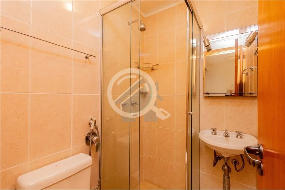 Imagem Bem-vindo a este espaçoso apartamento com uma localização privilegiada e uma variedade de comodid...