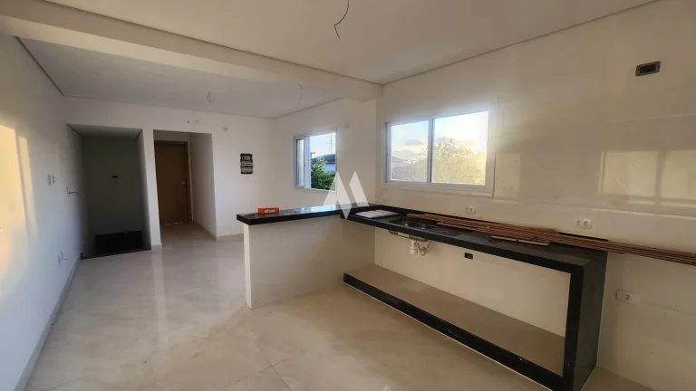 Imagem Casa Padrão, sobreposta alta, nova, 2 dormitórios, 2 banheiros, 1 vaga - Radio Clube, - Santos/SP