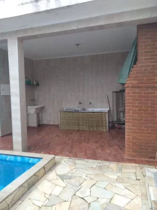 Imagem Casa com 2 dormitórios à venda, 115 m² por R$ 750.000,00 - Ocian - Praia Grande/SP