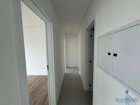 Imagem Apartamento Zona Central para Venda em Balneário Camboriú, Nações, 3 dormitórios, 1 suíte, 2 banheiros, 2 vagas