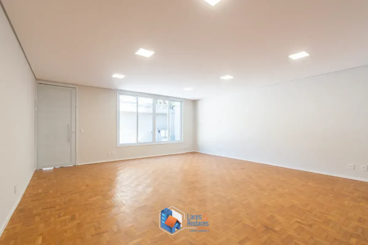 Imagem Casa para venda em Vila Mariana com 3 quartos, sendo 2 suítes, 150m²