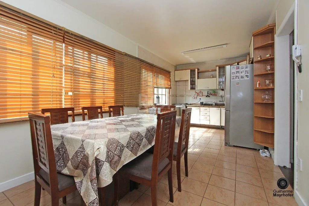 Imagem Casa para Venda - 400m², 5 dormitórios, sendo 1 suites, 3 vagas - Jardim Itu Sabará