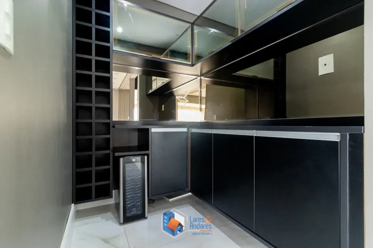 Imagem Apartamento para venda em Jardim Arpoador com 3 quartos, sendo 3 suítes, 171m²
