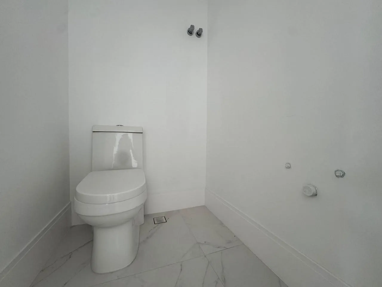 Imagem Apartamento com vista para o mar à venda com 208m2 por R$ 5.000.000,00