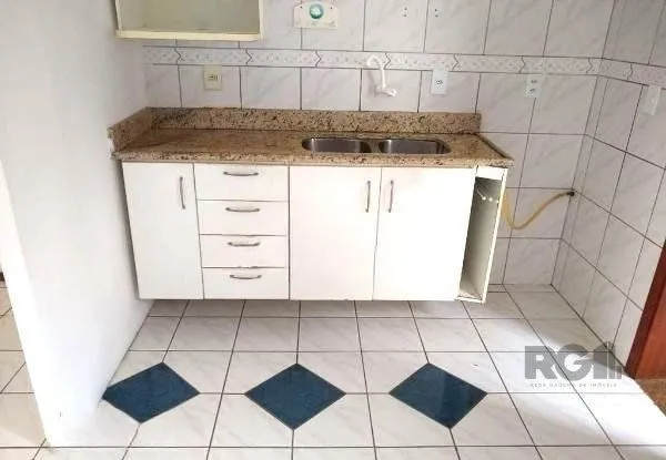 Imagem Casa em condominio no bairro Tristeza de 3 dormitórios e vaga