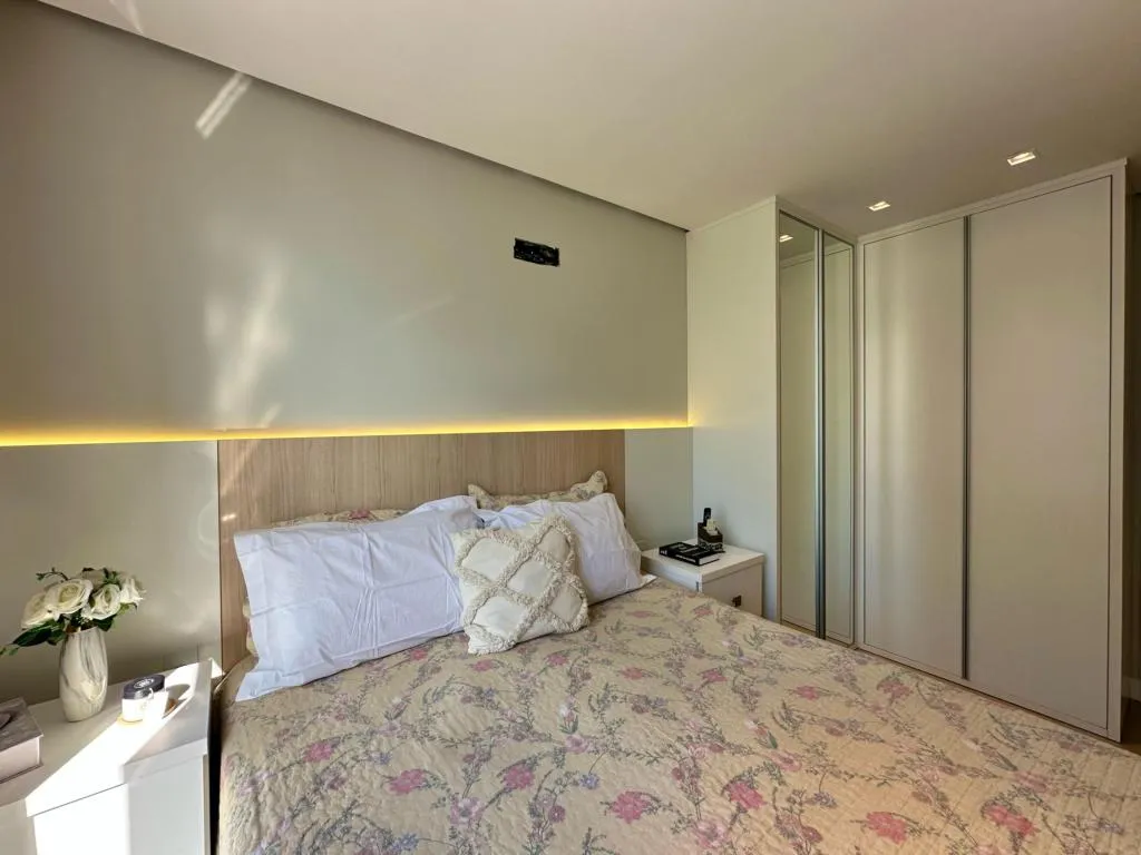 Imagem Apartamento 3 Dormitórios - Bairro Navegantes