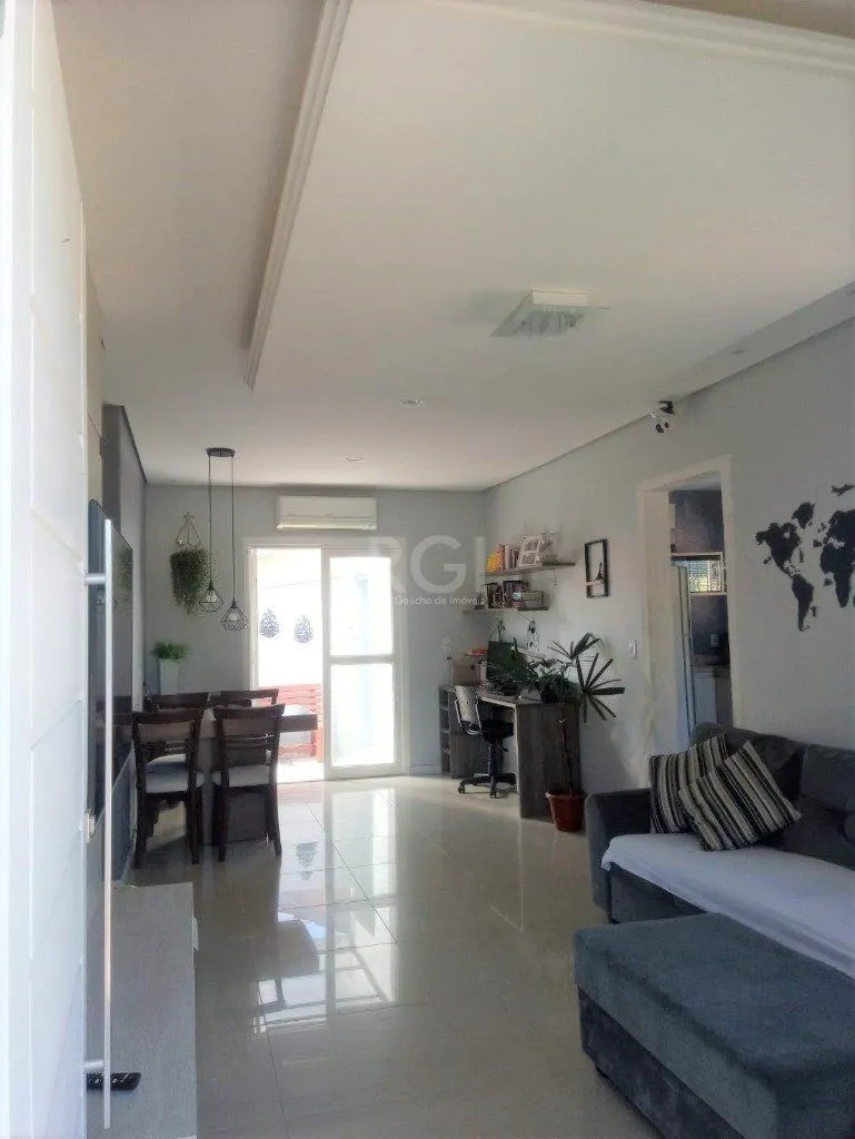 Imagem Casa para Venda - 69.98m², 2 dormitórios, 4 vagas - Jardim Dos Lagos
