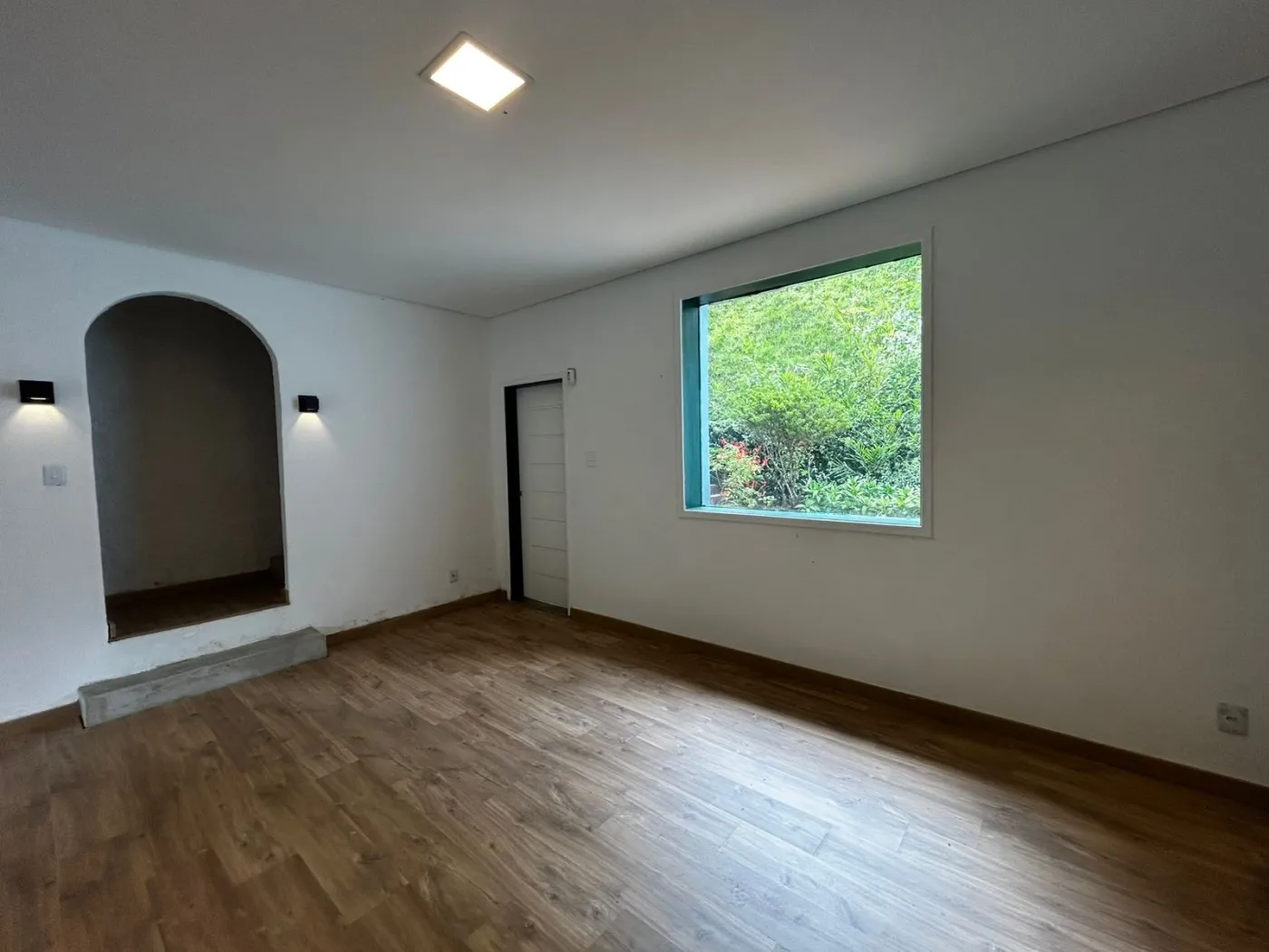 Imagem Casa para Venda em Petrópolis / RJ no bairro Fazenda Inglesa
