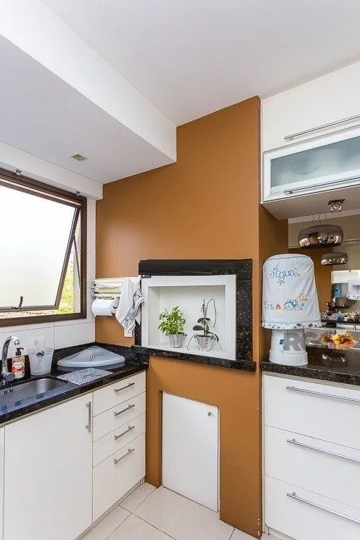 Imagem Apartamento 3 dormitórios, 1 suíte, 2 vagas - 74,91m² no Bairro Petrópolis