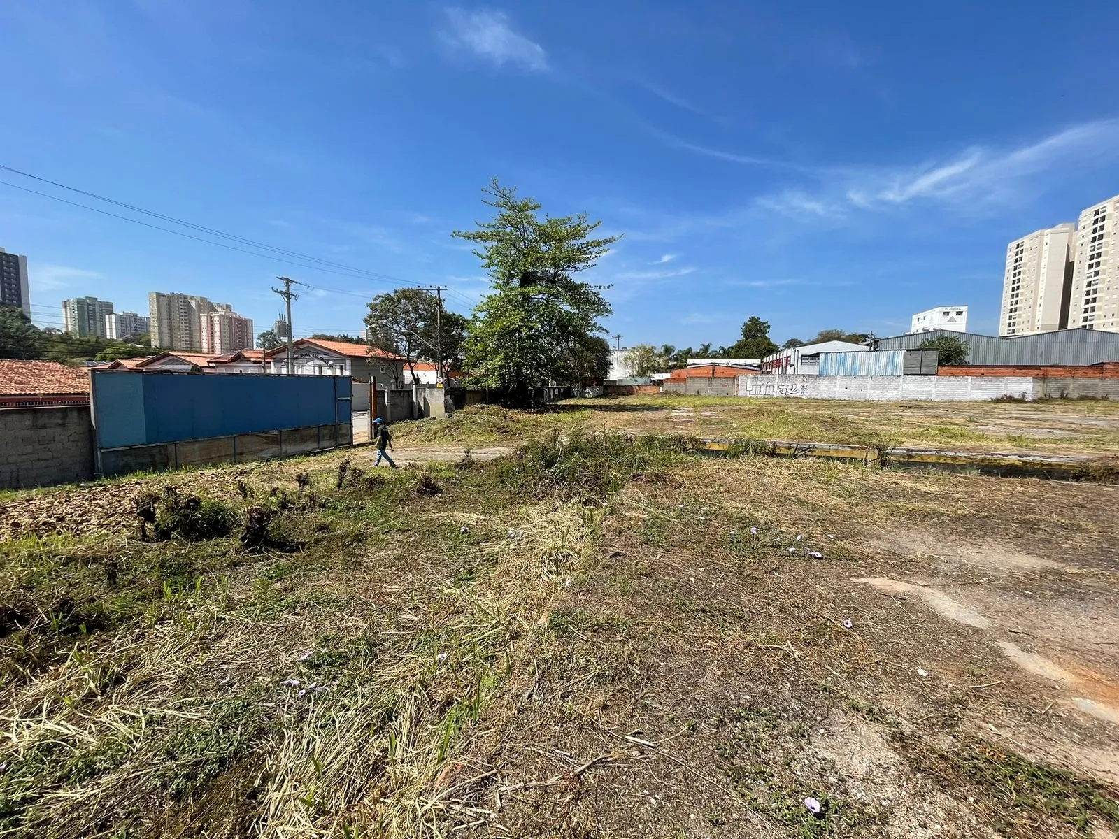 Imagem OPORTUNIDADE AREA DE 2.585M² NAS PROXIMIDADES DA AV. SÃO PAULO - SOROCABA/SP