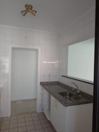 Imagem Apartamento à venda na Vila Andrade com 2 quartos, 2 salas, 1 banheiro, 1 vaga.