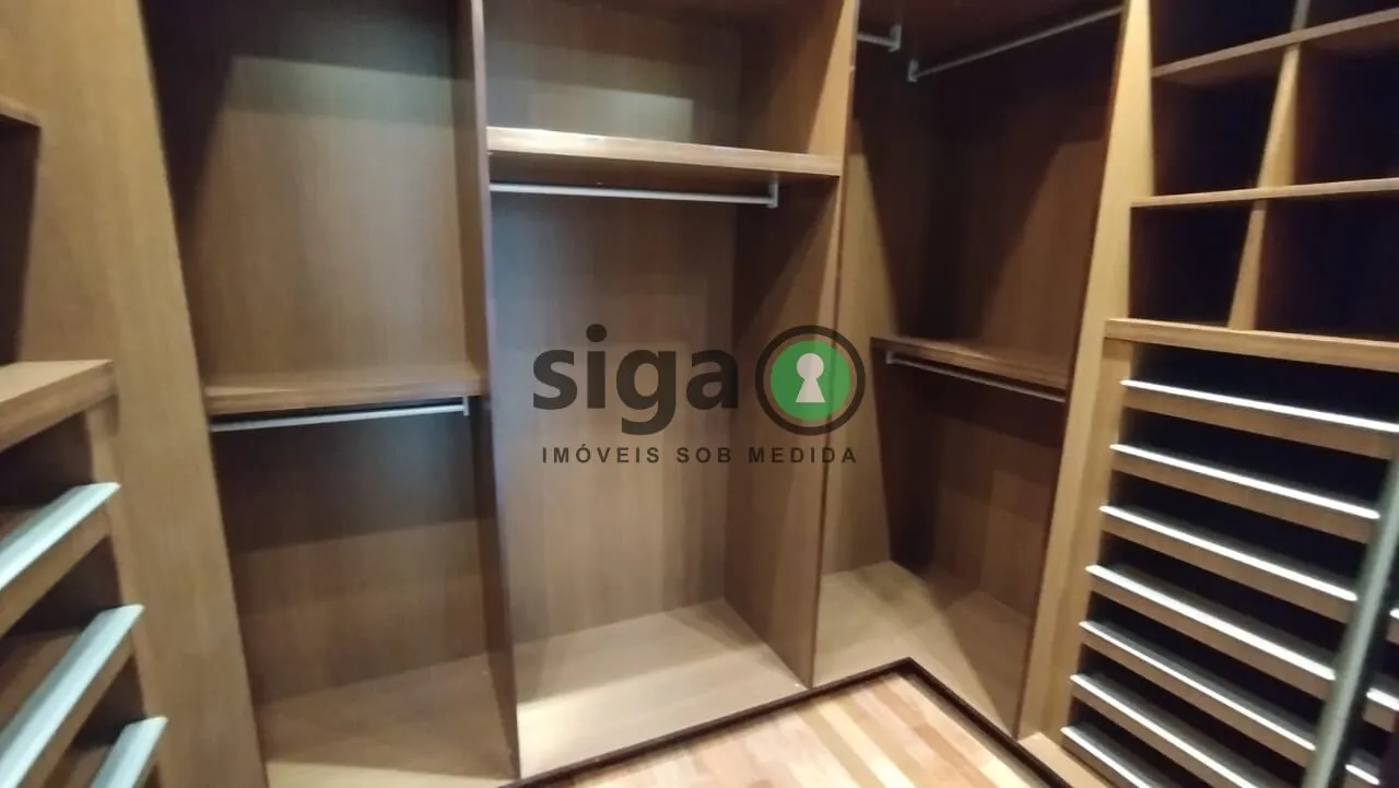 Imagem Apartamento com 5 quartos de Alto Padrão - semi?mobiliada - 8 vagas - Itaim Bibi - São Paulo/SP