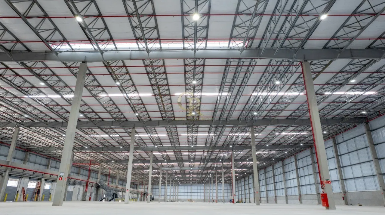Imagem Aluguel de Galpão Industrial em Condomínio em Guarulhos-SP, Jardim Santo Afonso: 23 vagas, 3.771,16 m² de área.