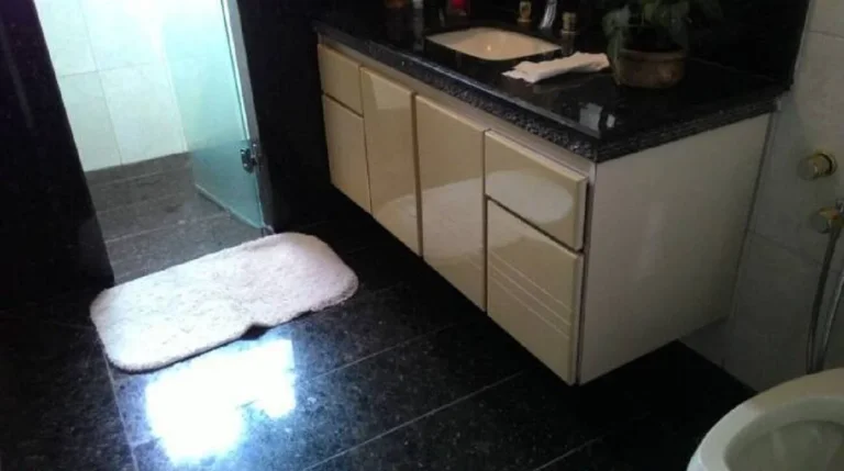 Imagem APARTAMENTO COM 04 QUARTOS, 03 VAGAS NO SANTO ANTÔNIO