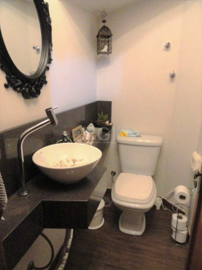 Imagem Casa para Venda - 165m², 3 dormitórios, sendo 3 suites, 1 vaga - Hípica