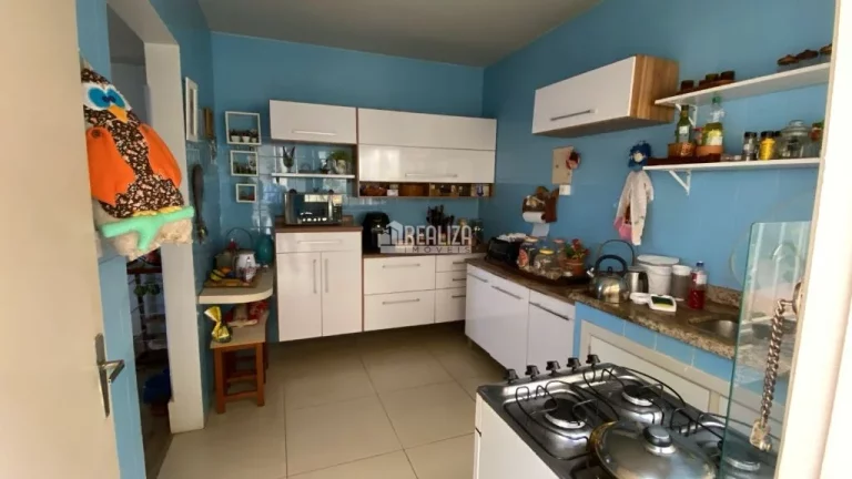 Imagem Casa à venda no bairro São Sebastião, em Uberaba - 4 dormitórios e 3 banheiros