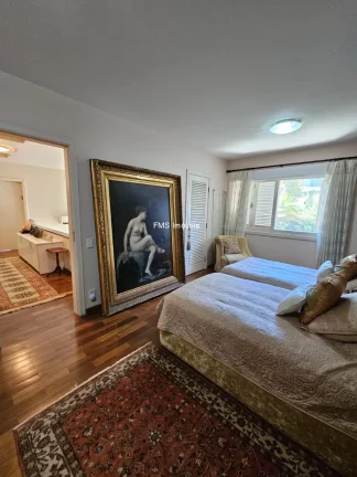 Imagem Casa à venda, na Cidade Jardim com 2 quartos, 2 salas, 5 banheiros, 4 vagas.