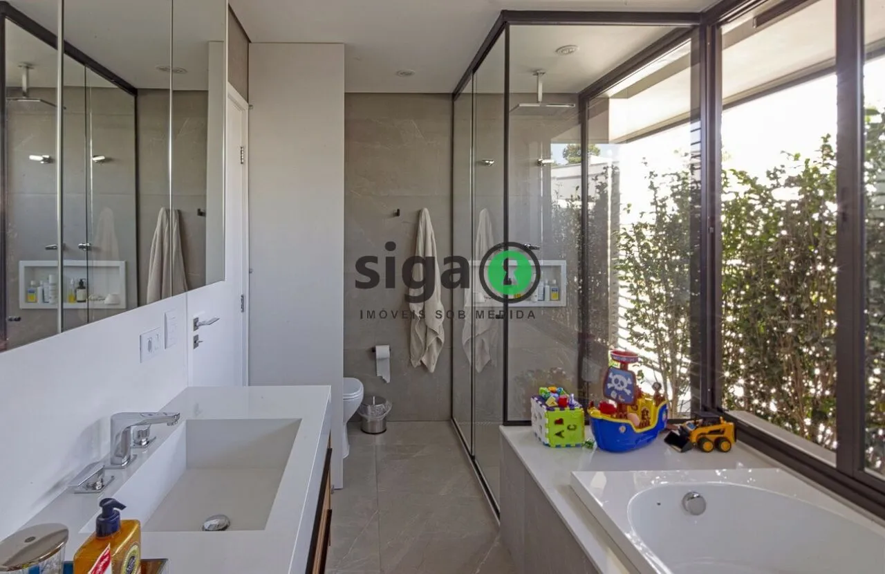 Imagem Casa em condomínio a venda no Alto da Boa Vista /Chácara Flora com 4 quartos