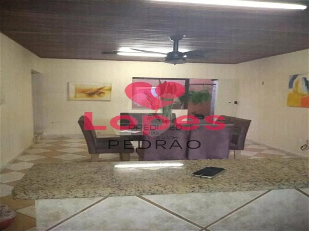 Imagem Casa de 3 quartos, 275m² no bairro Jardim Ubirama, em Lençóis Paulista