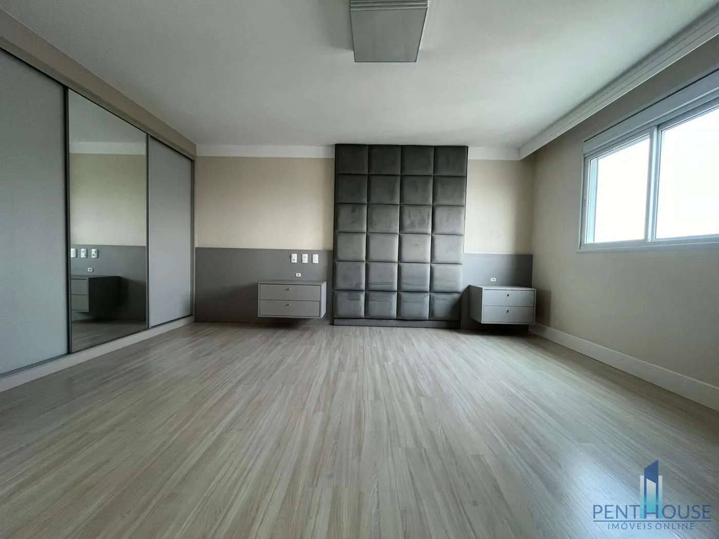 Imagem Apartamento Zona Central para Venda em Balneário Camboriú, CENTRO, 4 dormitórios, 4 suítes, 5 banheiros, 3 vagas