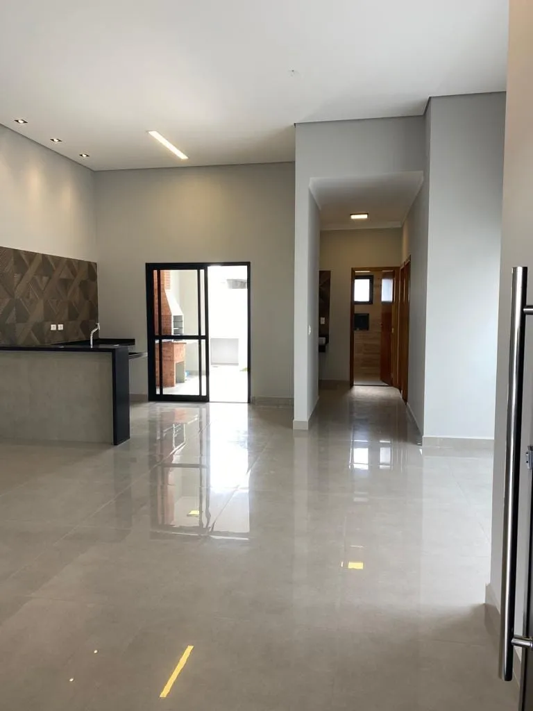 Imagem Casa à venda 3 Quartos, 1 Suite, 2 Vagas, Residencial Vila Romana, Pindamonhangaba - SP