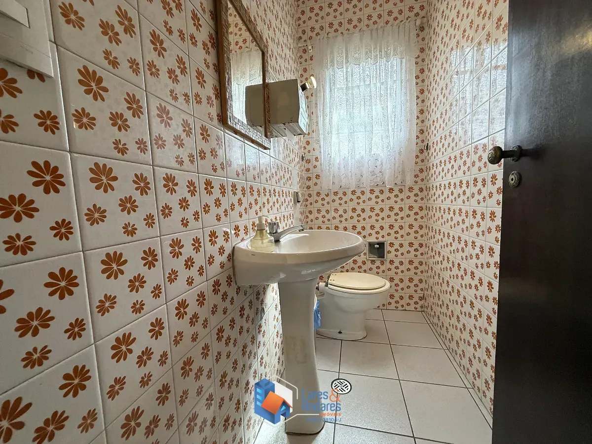 Imagem Sobrado para venda em Perdizes com 9 quartos, 213m²