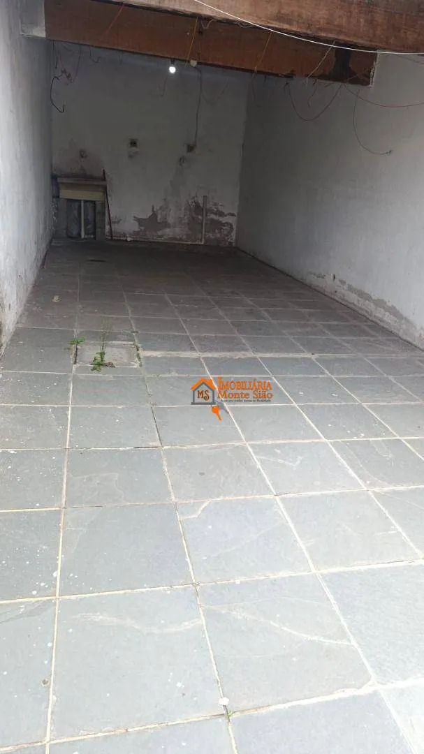 Imagem Casa com 3 dormitórios à venda, 250 m² por R$ 650.000,00 - Jardim Adriana - Guarulhos/SP