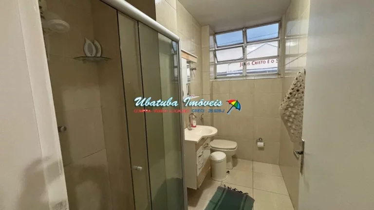 Imagem Apartamento com 03 dormitórios em prédio frente ao mar no Centro