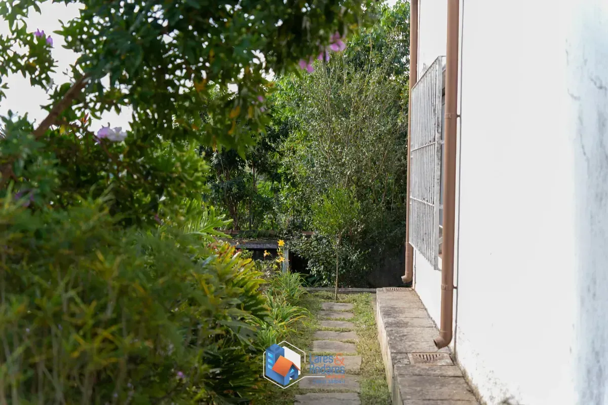 Imagem Sobrado para venda em Jardim Riviera com 5 quartos, sendo 1 suíte, 255m²