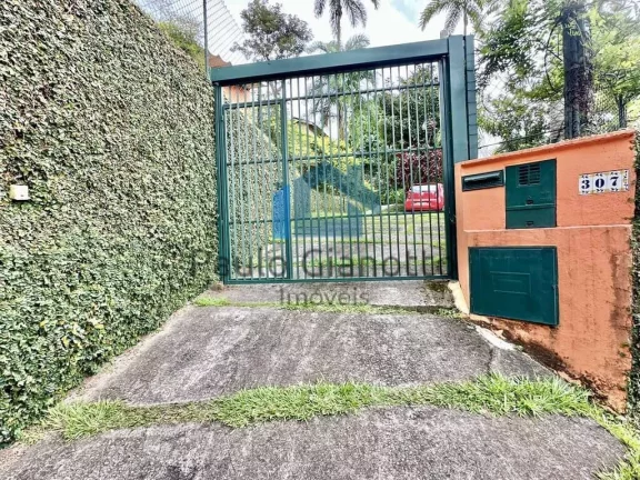 Imagem Casa à venda no Centro da Granja Viana