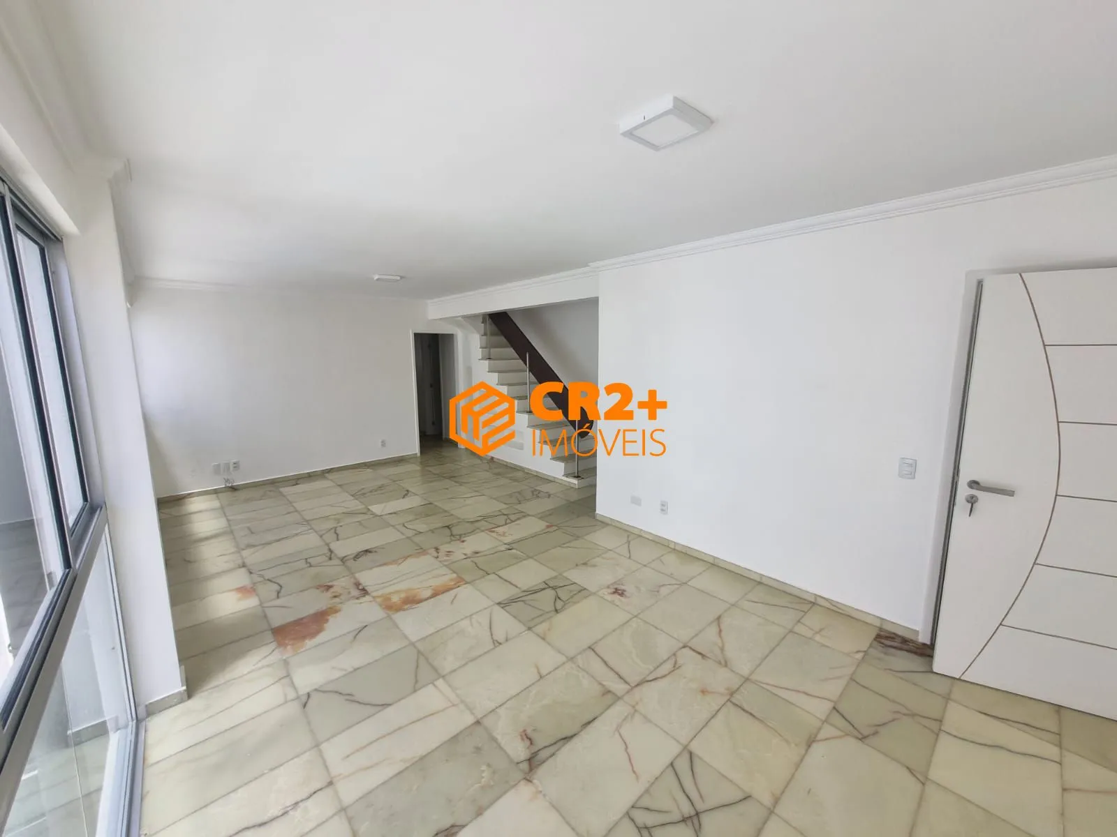 Imagem Vendo Cobertura Duplex em Boa Viagem 242m²