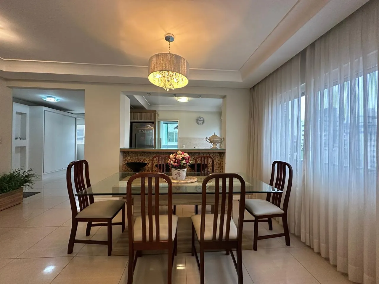 Imagem Apartamento com vista para o mar à venda com 120m2 por R$ 2.440.000,00