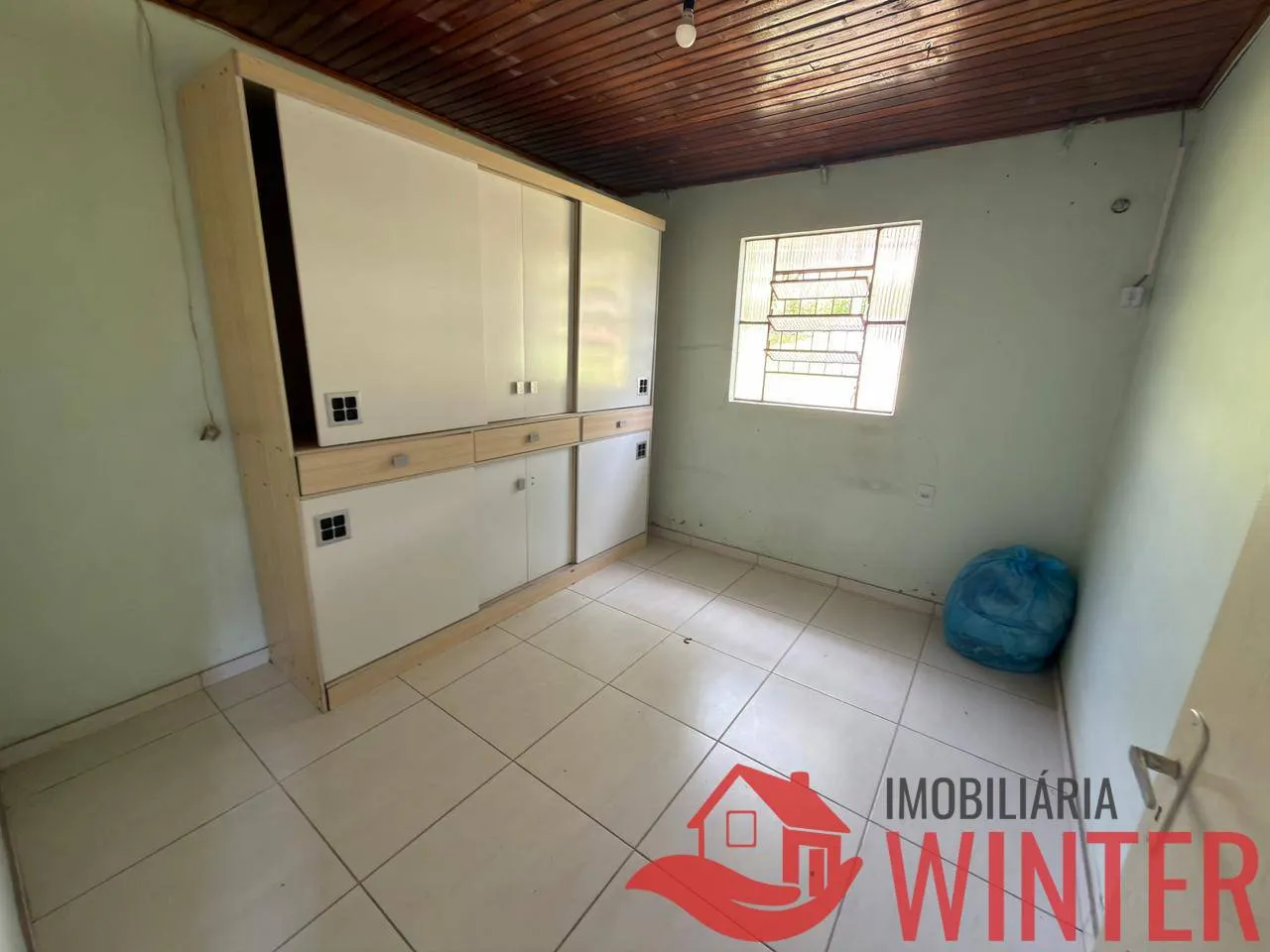 Imagem Imóvel com 2 casas e um galpão