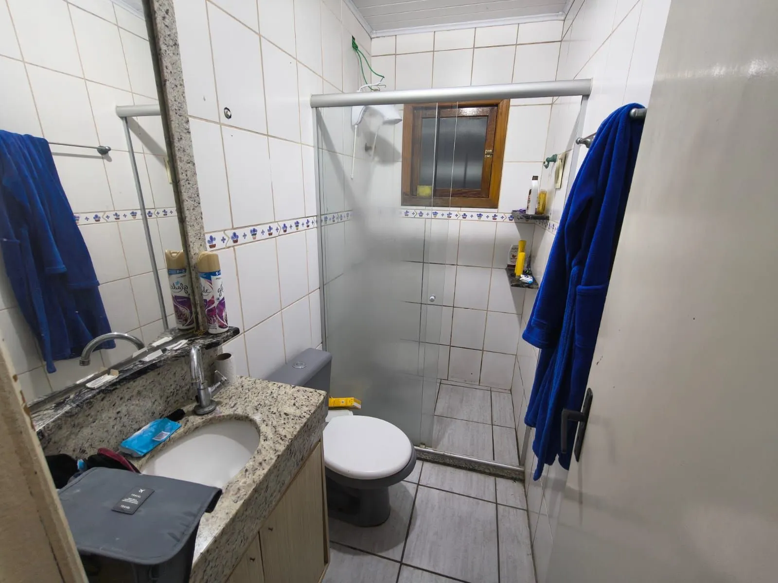 Imagem Casa a venda 3 dormitórios - Restinga - Porto Alegre