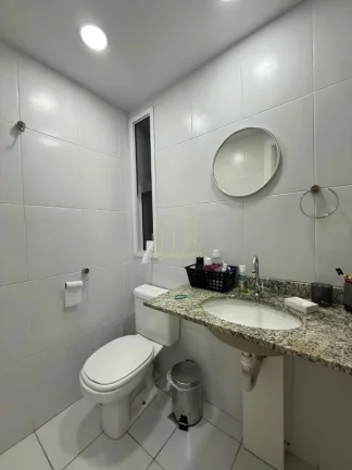 Imagem Com conceito moderno e elegante esse apartamento com dois quartos e varanda a venda em Patamares