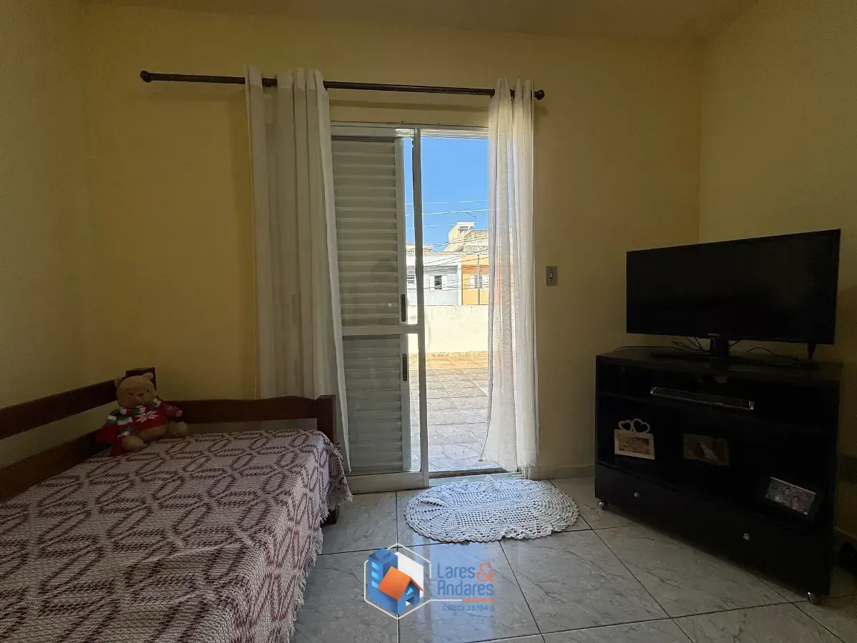 Imagem Sobrado para venda em Jardim Independência com 3 quartos, 90m²