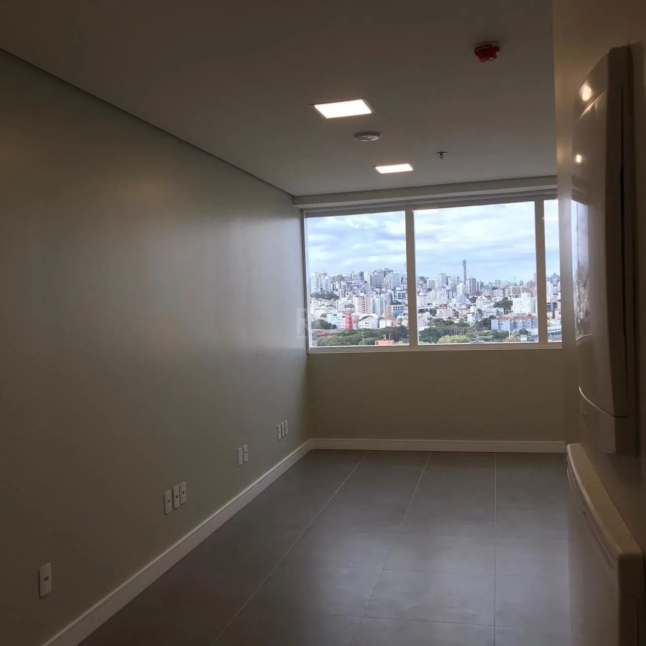 Imagem Conjunto/Sala para Venda - 38m², 0 dormitórios, Santana