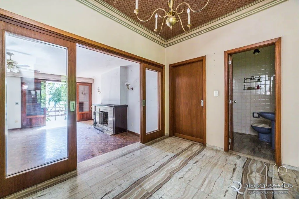 Imagem Casa para Venda - 450m², 3 dormitórios, sendo 1 suites, Vila Conceição