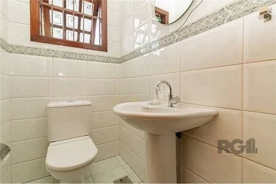 Imagem casa de 260m², bairro Costa e Silva